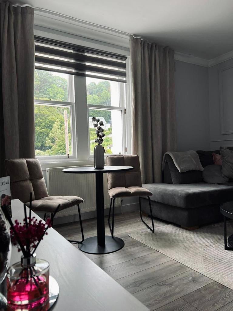 Modern 2-Bed Flat In Town Centre Oban Exterior foto